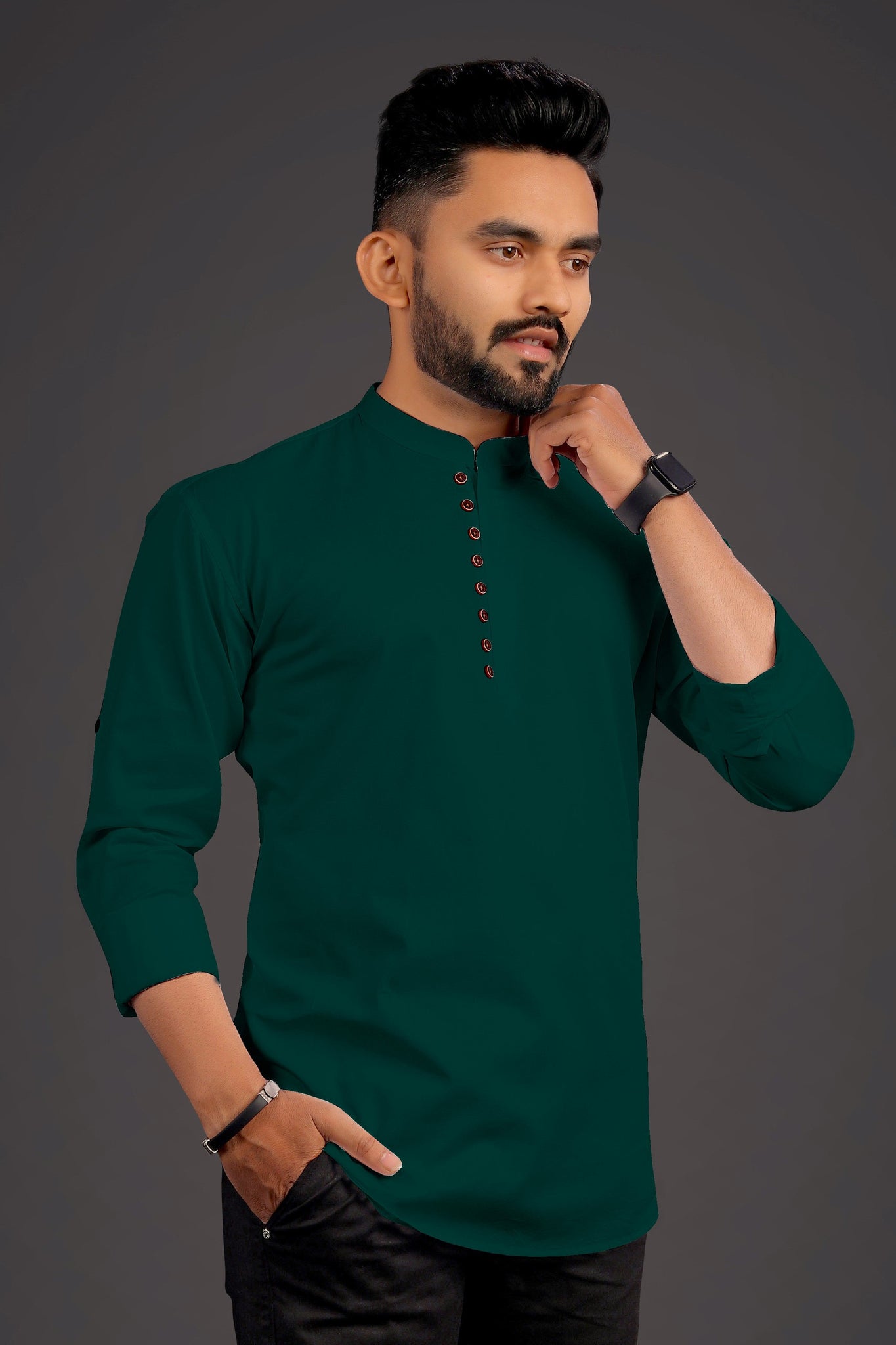 Solid pine green Cotton Kurta Shirt For Men With Wooden Button
