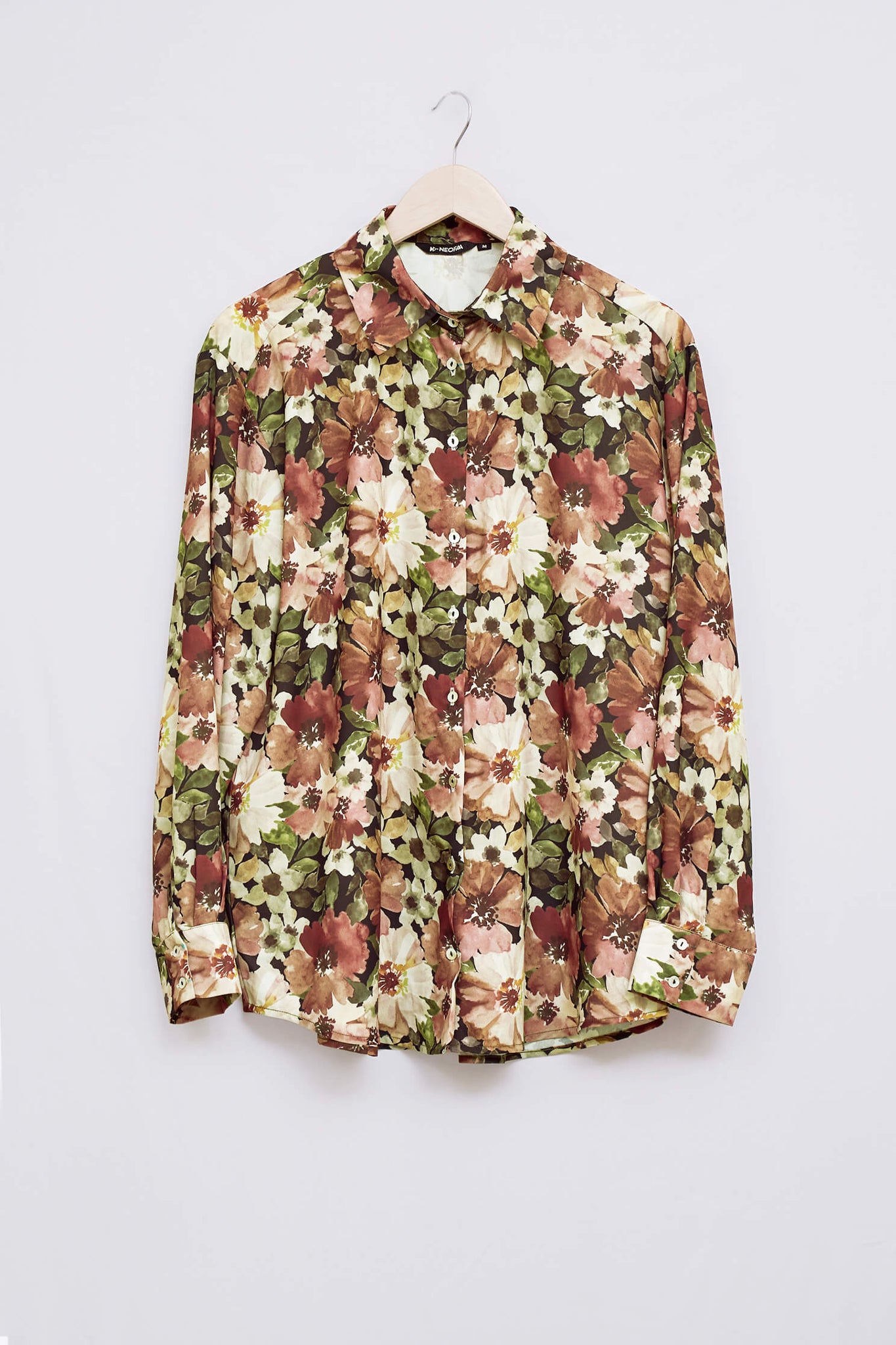 Mesmerising Floral Design Printed Shirt